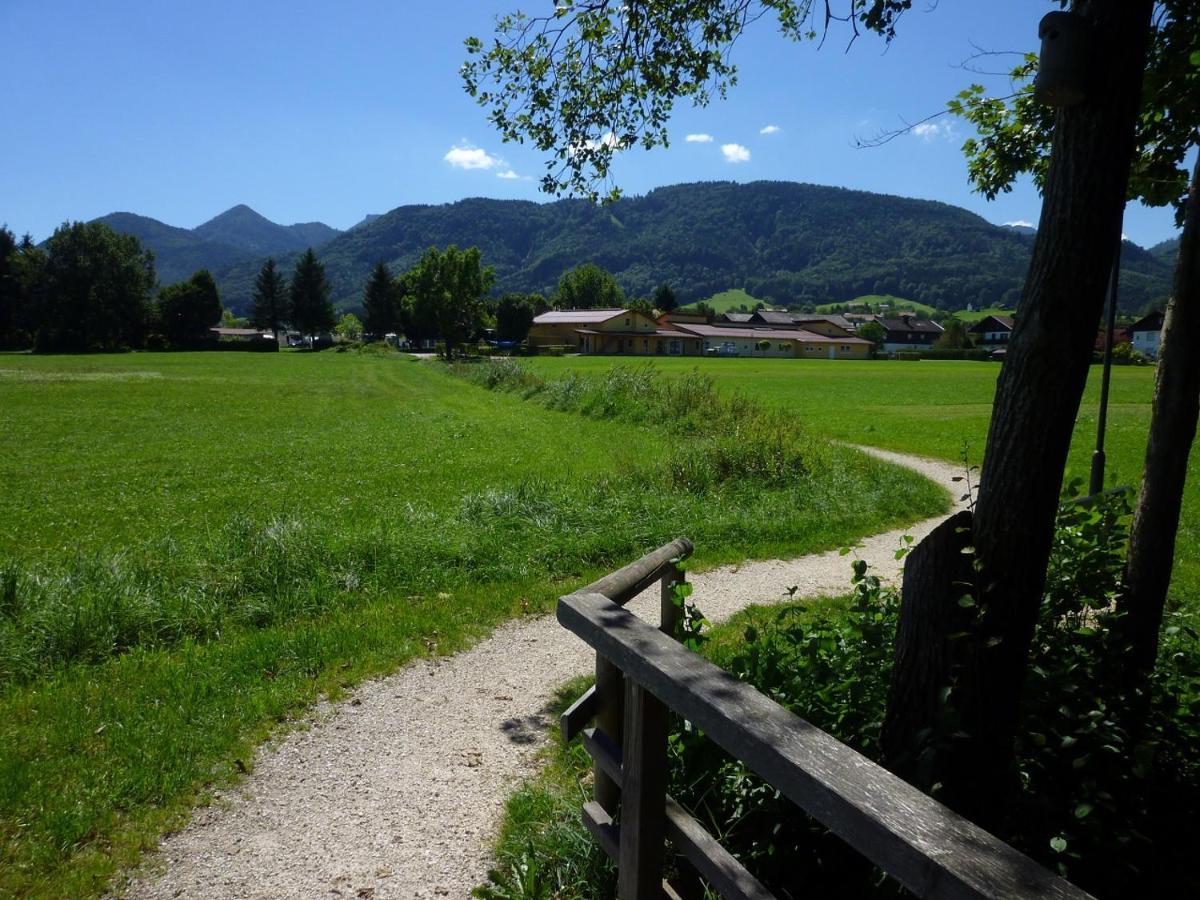 Zwischen Chiemsee Und Bergen Ug ベルナウ・アム・キームゼー エクステリア 写真